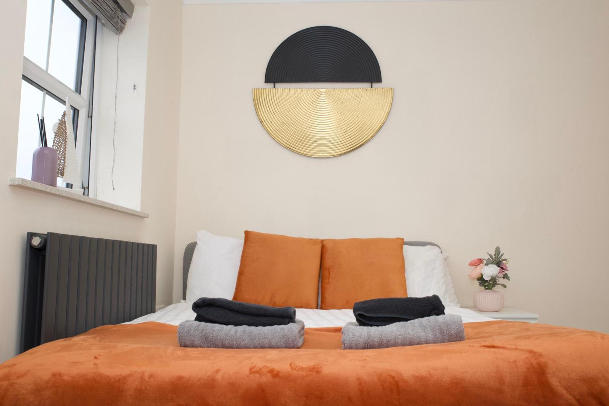 Spacious Modern 2 Bed Flat In City Centre 雷丁 外观 照片